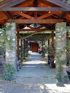 Entryway to Mariposa Lodge